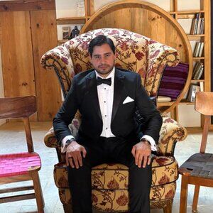 Meet your Posher, Raul